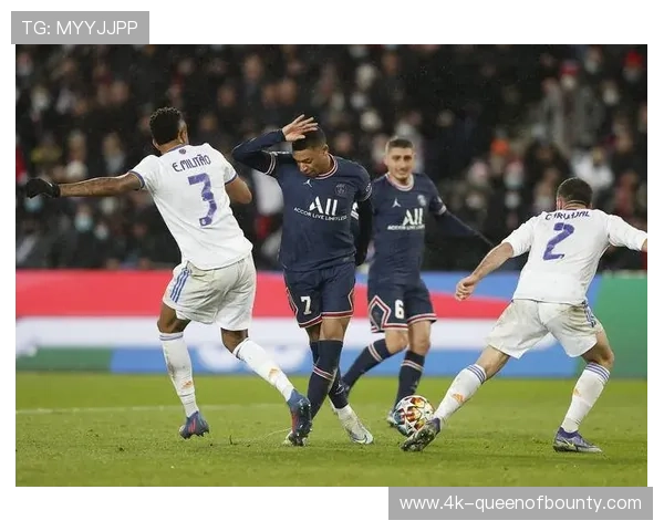 巴黎圣日耳曼欧冠半决赛4-0击溃皇马,展现强大实力。